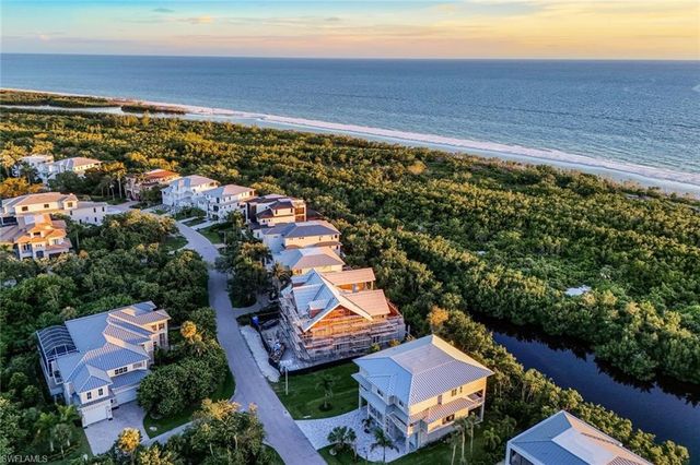 700 Waterside DR, Marco Island, FL 34145