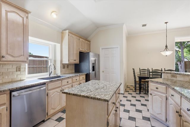 1513 Commerce Drive, Plano, TX 75093