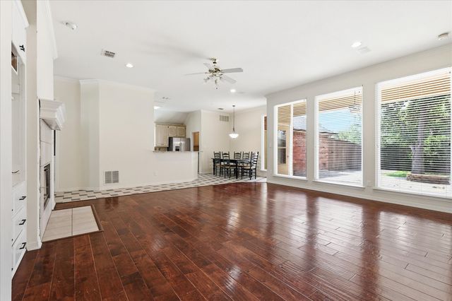 1513 Commerce Drive, Plano, TX 75093