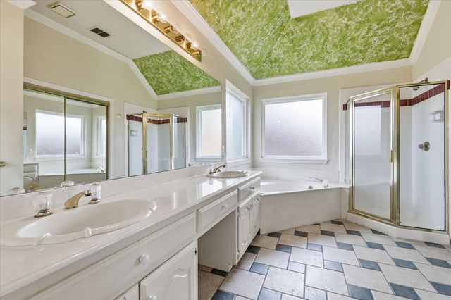 1513 Commerce Drive, Plano, TX 75093