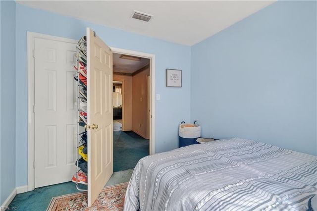 755 Huntly DR, Chesapeake, VA 23320