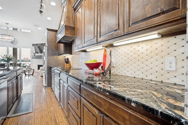 2213 Windjammer Way, Rowlett, TX 75088