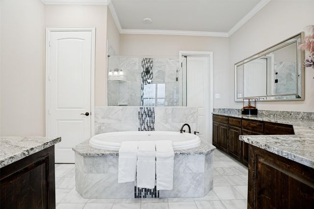 2213 Windjammer Way, Rowlett, TX 75088