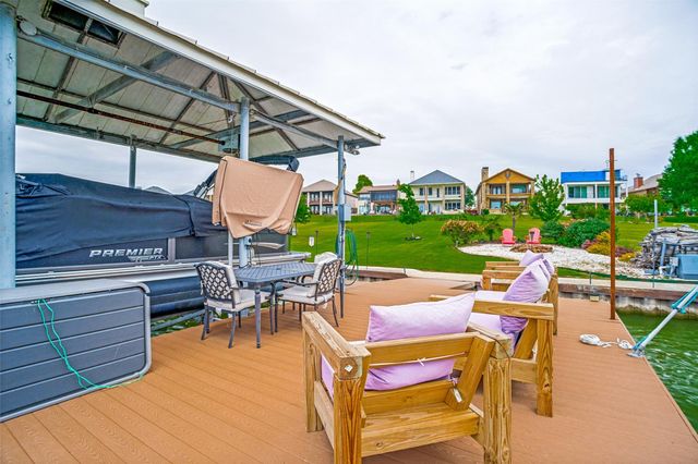 2213 Windjammer Way, Rowlett, TX 75088