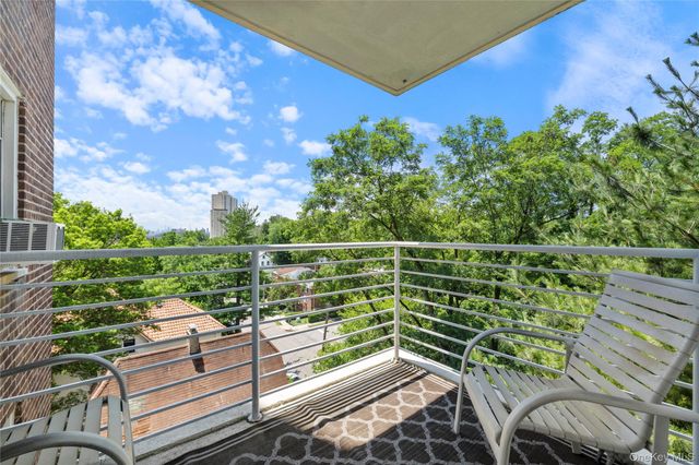 3135 Johnson Avenue 11C, Bronx, NY 10463