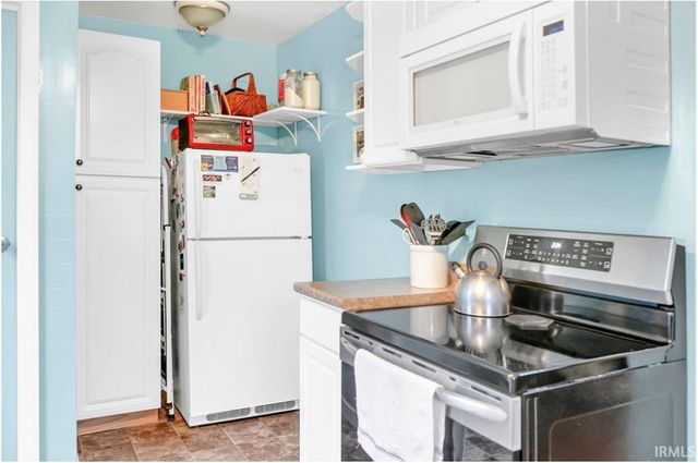 1406 N Kinser Pike, Bloomington, IN 47404