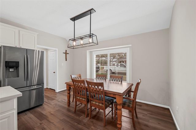 3811 Doveswood Circle, Needville, TX 77461