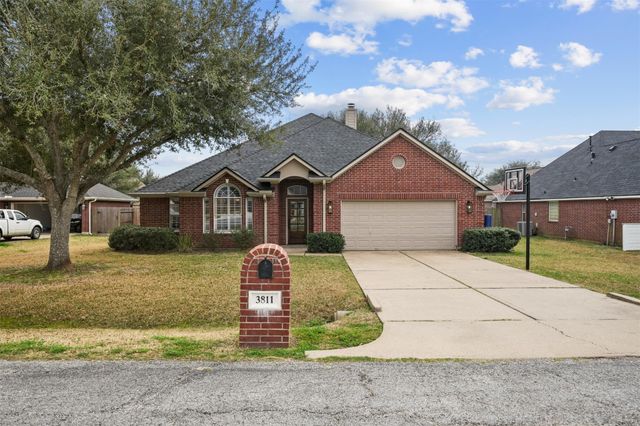 3811 Doveswood Circle, Needville, TX 77461