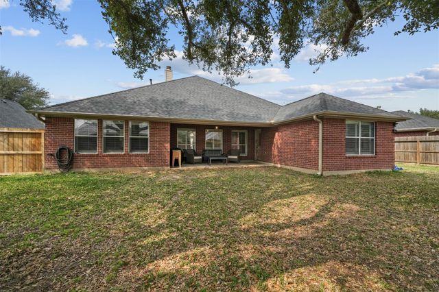 3811 Doveswood Circle, Needville, TX 77461