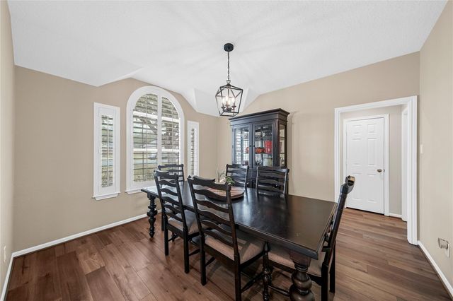 3811 Doveswood Circle, Needville, TX 77461