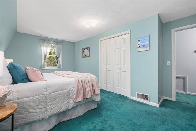 128 Swan Road, Smithfield, RI 02917