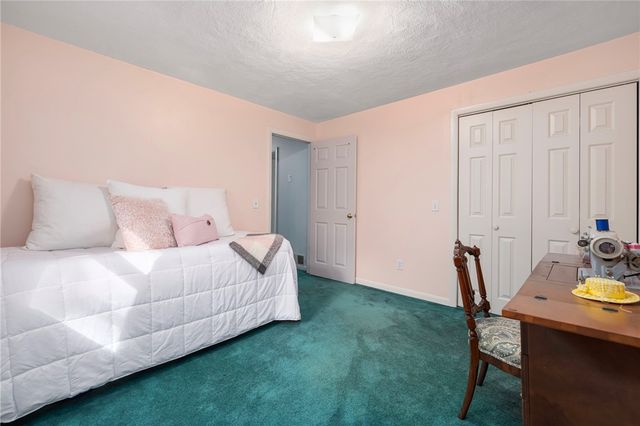 128 Swan Road, Smithfield, RI 02917