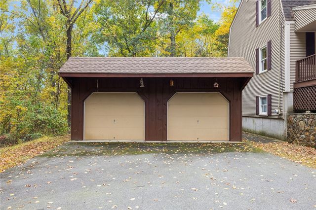128 Swan Road, Smithfield, RI 02917
