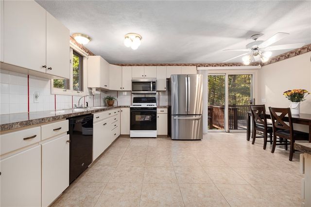128 Swan Road, Smithfield, RI 02917