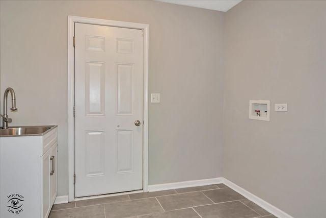 16305 Riverwood Drive, Plainfield, IL 60586