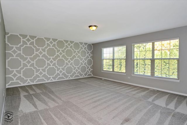 16305 Riverwood Drive, Plainfield, IL 60586