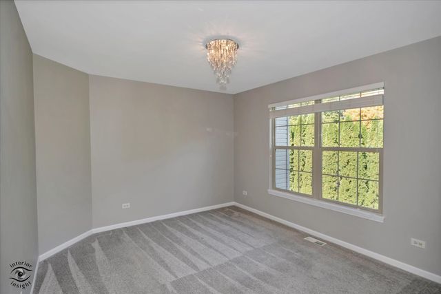 16305 Riverwood Drive, Plainfield, IL 60586