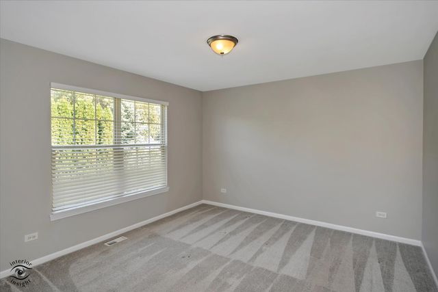 16305 Riverwood Drive, Plainfield, IL 60586