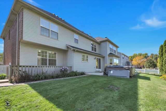 16305 Riverwood Drive, Plainfield, IL 60586