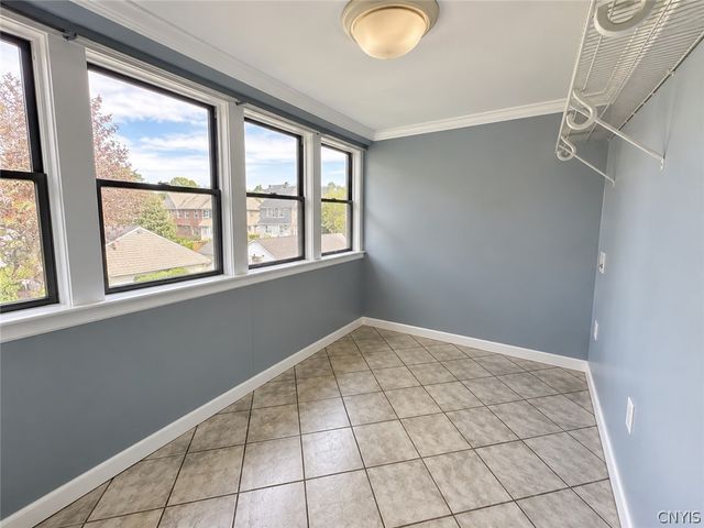 147 Clifton Place, Syracuse, NY 13206