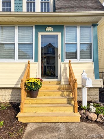 147 Clifton Place, Syracuse, NY 13206