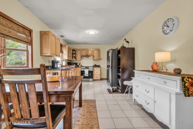2108 Champlain Street, Toms River, NJ 08757