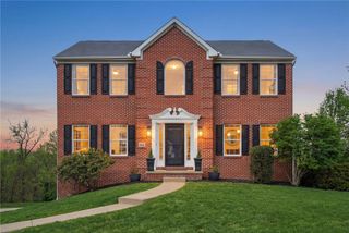 201 Cobblestone Drive, Ohio Twp, PA 15237