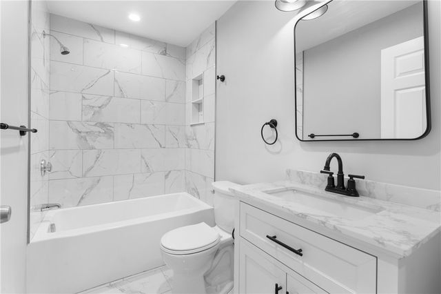 178 Highland Street, Cranston, RI 02920