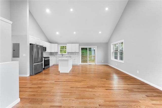 178 Highland Street, Cranston, RI 02920