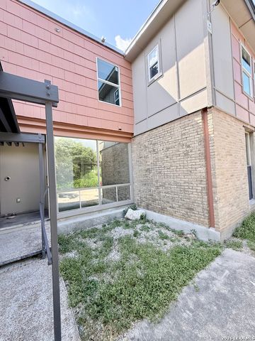 935 Eventide UNIT 2, San Antonio, TX 78209