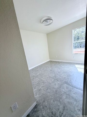935 Eventide UNIT 2, San Antonio, TX 78209