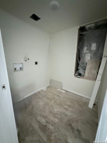 935 Eventide UNIT 2, San Antonio, TX 78209