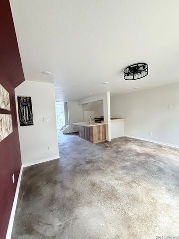 935 Eventide UNIT 2, San Antonio, TX 78209