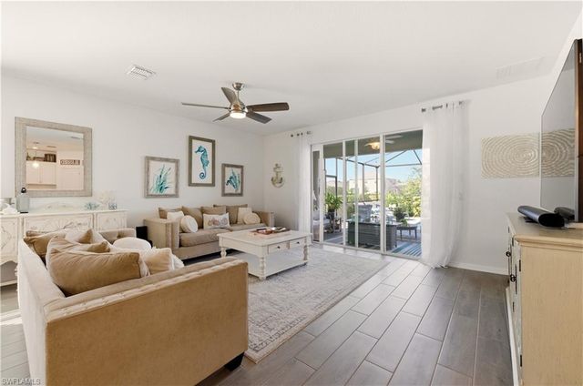 2537 Kona WAY, Naples, FL 34120