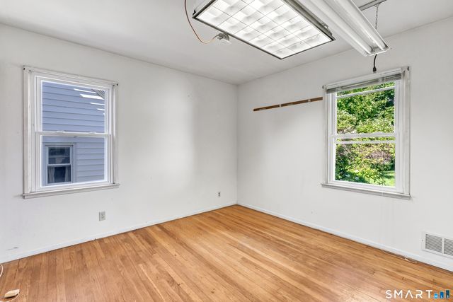 135 Sixth Avenue, Stratford, CT 06615