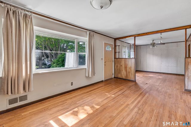 135 Sixth Avenue, Stratford, CT 06615