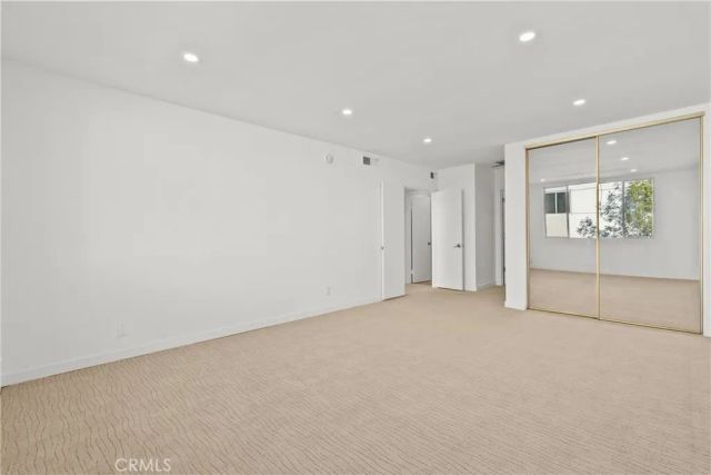 2385 Roscomare F16, Bel Air, CA 90077