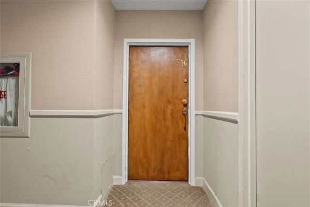 2385 Roscomare F16, Bel Air, CA 90077