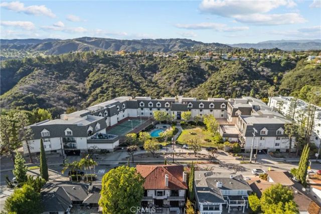 2385 Roscomare F16, Bel Air, CA 90077