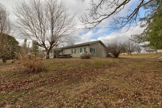 95 Len Drive, Clay City, KY 40312