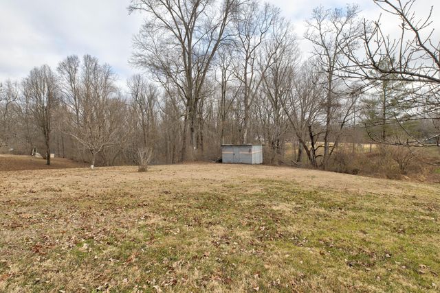 95 Len Drive, Clay City, KY 40312