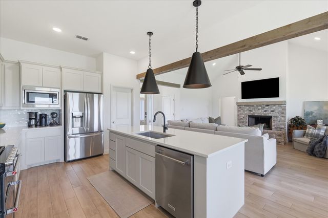6680 Red Wing Lane, Sanger, TX 76266