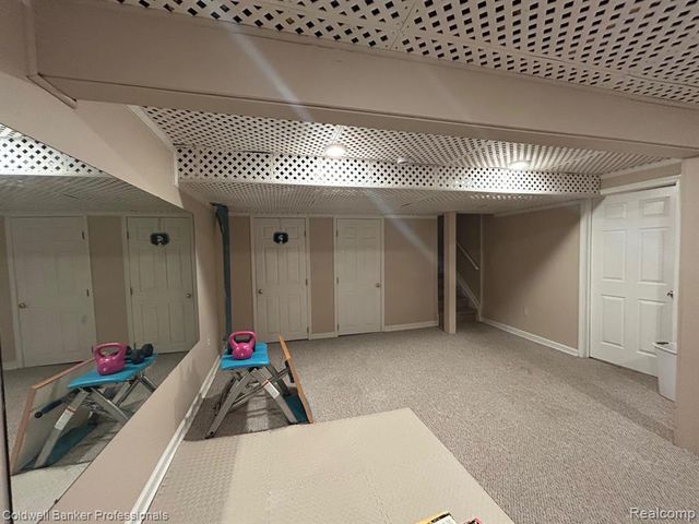 4896 Royal Cove Drive, Shelby Twp, MI 48316