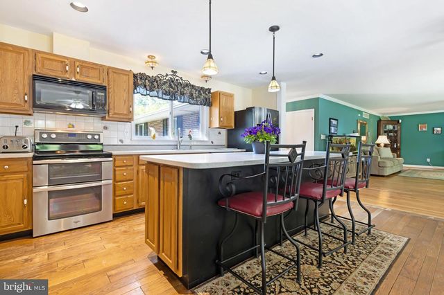 7 SONORA DR, Pasadena, MD 21122