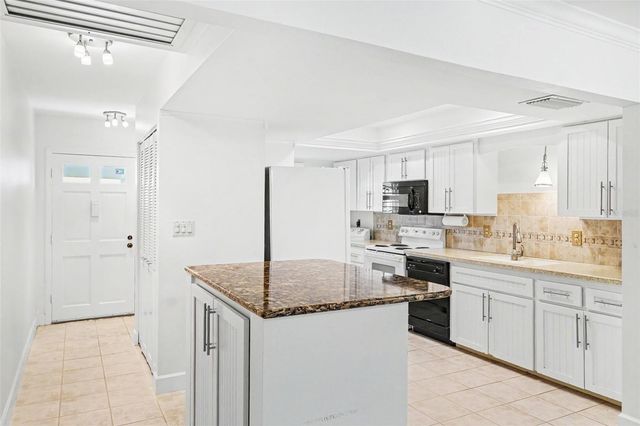 4414 MOUNT VERNON DRIVE 0, Bradenton, FL 34210