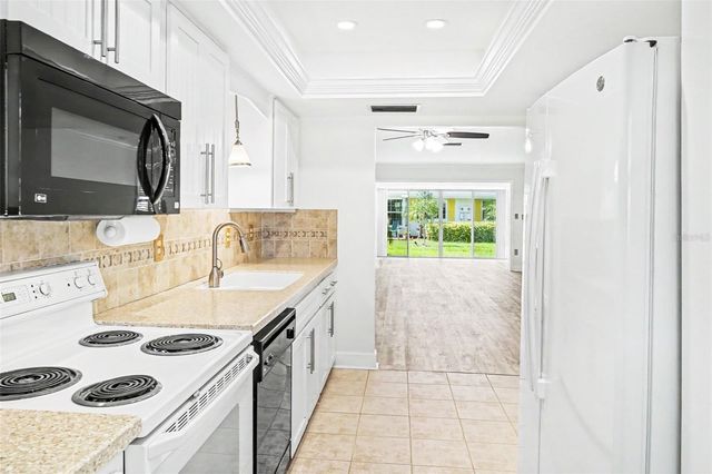 4414 MOUNT VERNON DRIVE 0, Bradenton, FL 34210