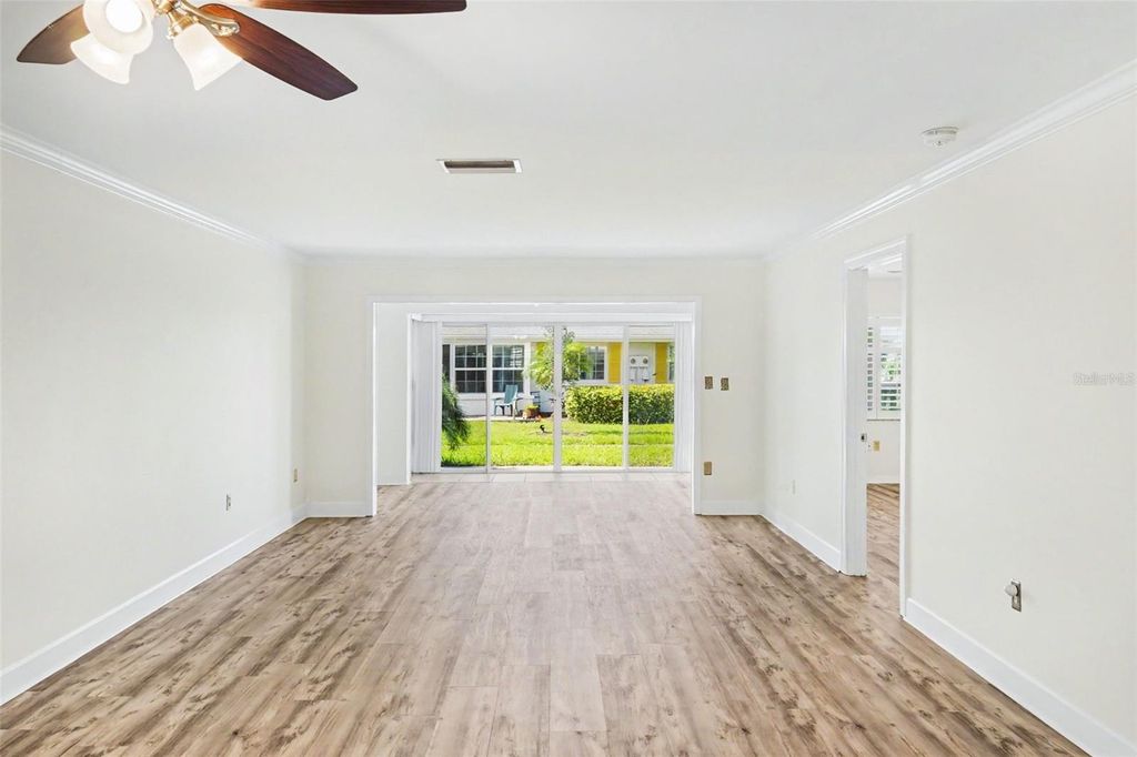 Image 6 of property listing at 4414 MOUNT VERNON DRIVE 0, Bradenton, FL 34210