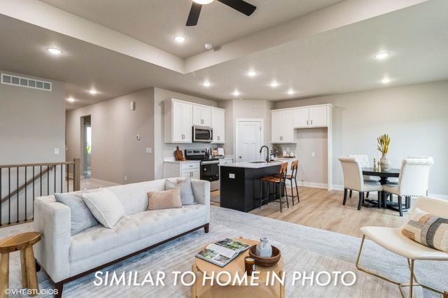 2301 Chan Drive, Adel, IA 50003