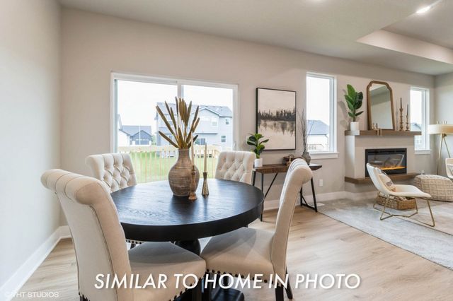 2301 Chan Drive, Adel, IA 50003