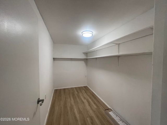 866C Inverness Court, Lakewood, NJ 08701